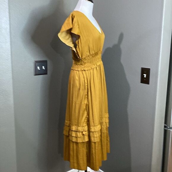 Roan + Ryan Talulah Dress beautiful gold color fabric flattering ruffles - Picture 8 of 14